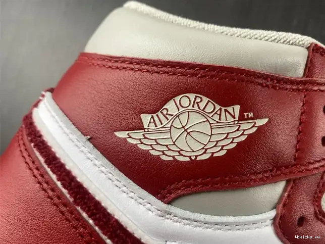 Reps TB Newstalgia DJ4891-061 OG (W) Jordan 1 High Chenille 0425